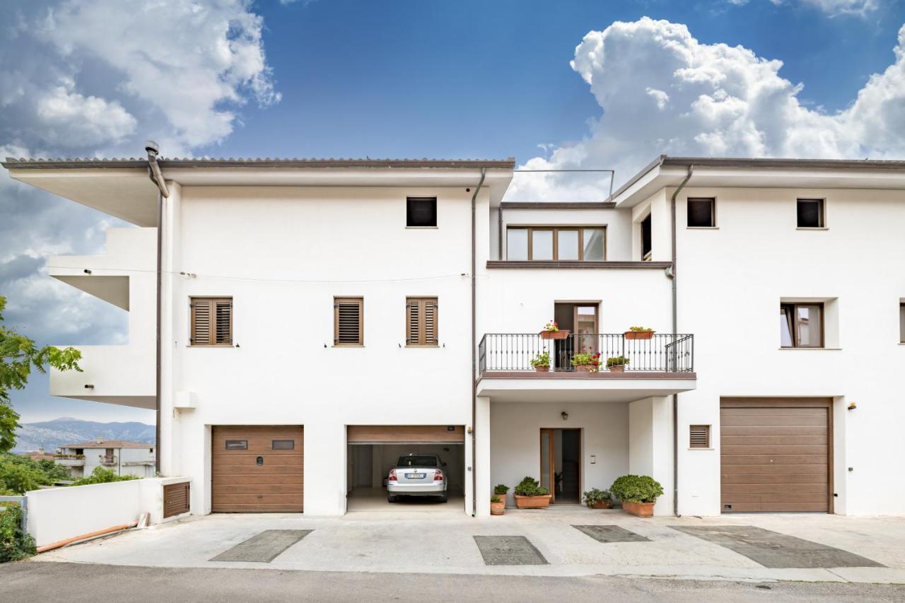 Dolcecasa Apartment Dorgali Ngoại thất bức ảnh